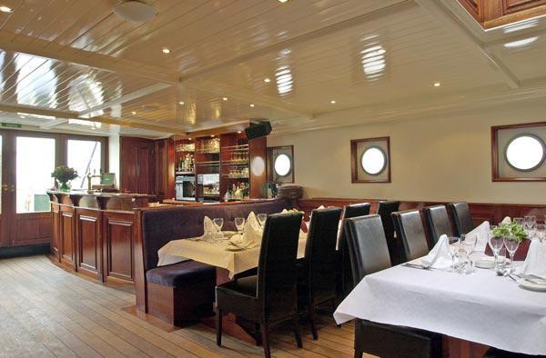 Boat Barkentijn Marjorie Hotel Antwerpen Bagian luar foto